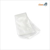 Buste sottovuoto goffrate da 105 micron, confezione da 100 pezzi. Resistenti e compatibili con tutte le macchine sottovuoto, ideali per conservare carni, pesce, verdure e alimenti.